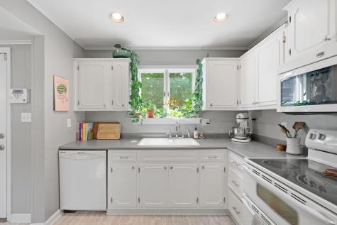 1208 Woodlawn Drive New Castle IN 47362