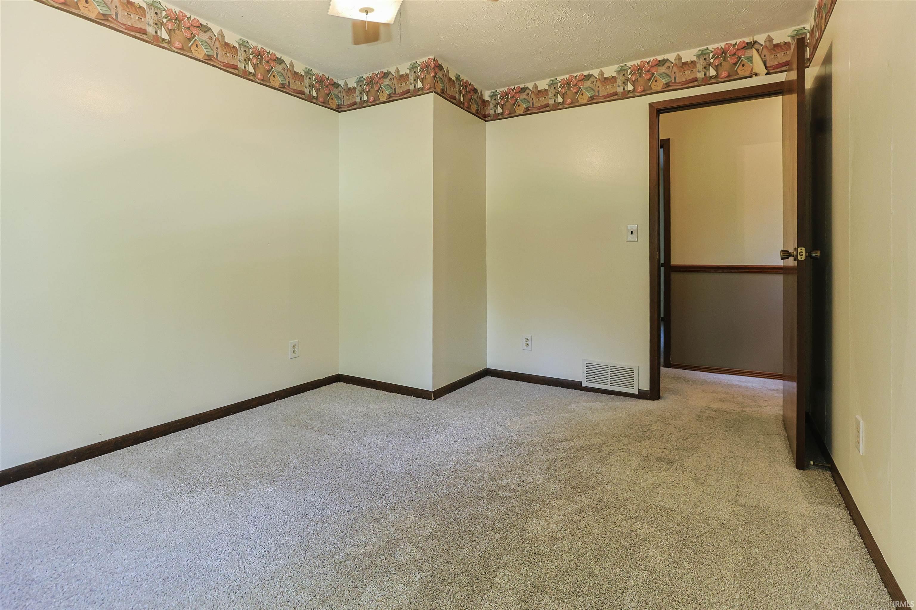 26222 Tyris Street South Bend IN 46619