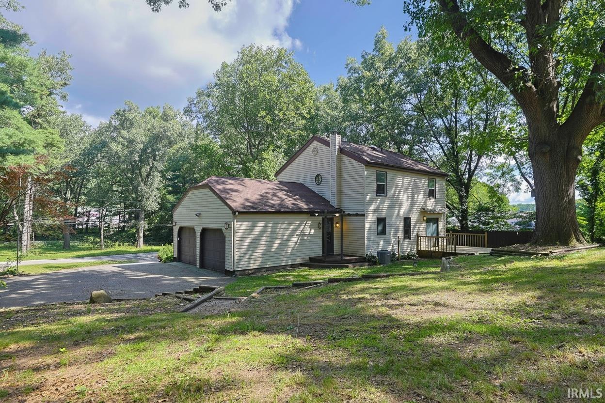 26222 Tyris Street South Bend IN 46619