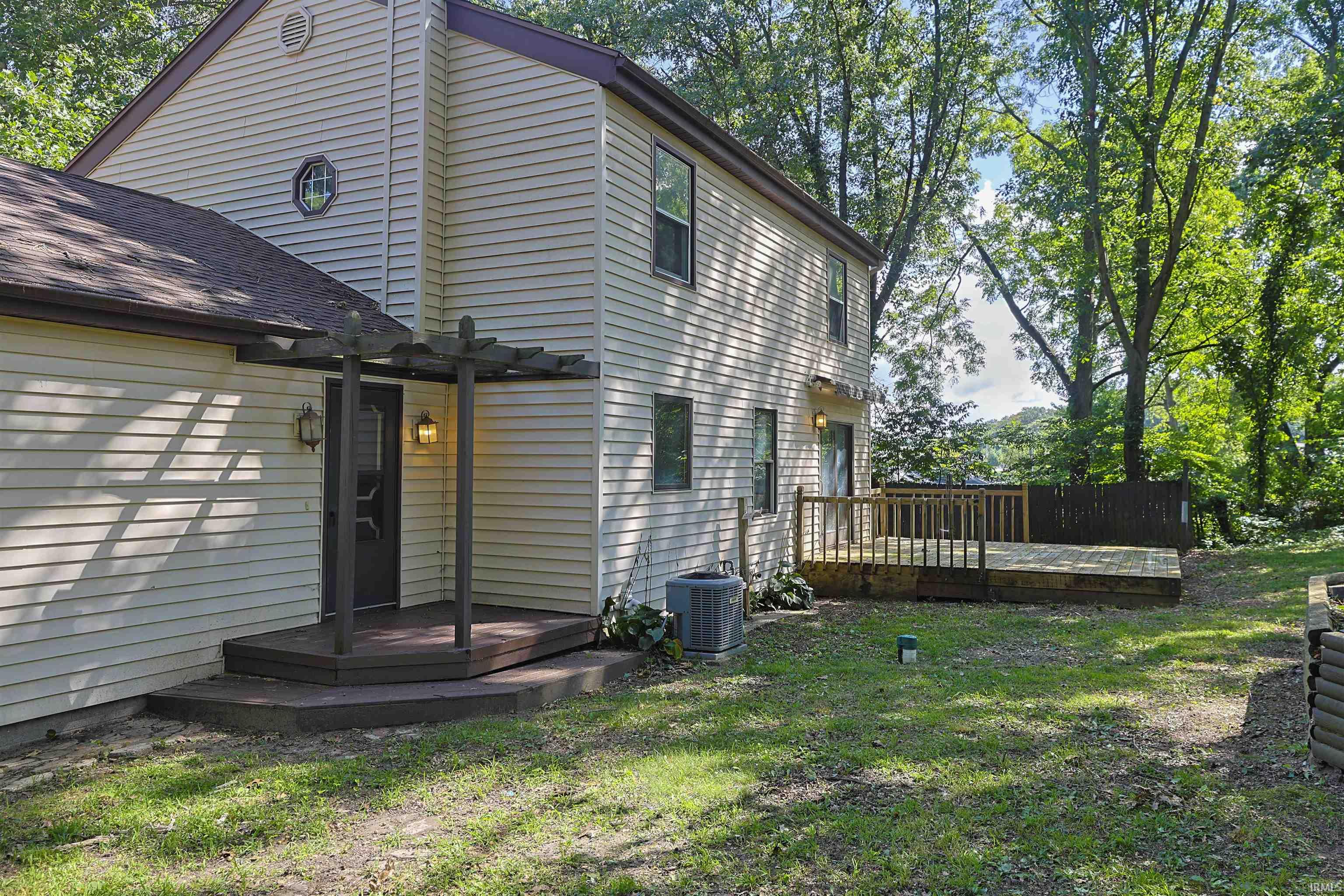 26222 Tyris Street South Bend IN 46619