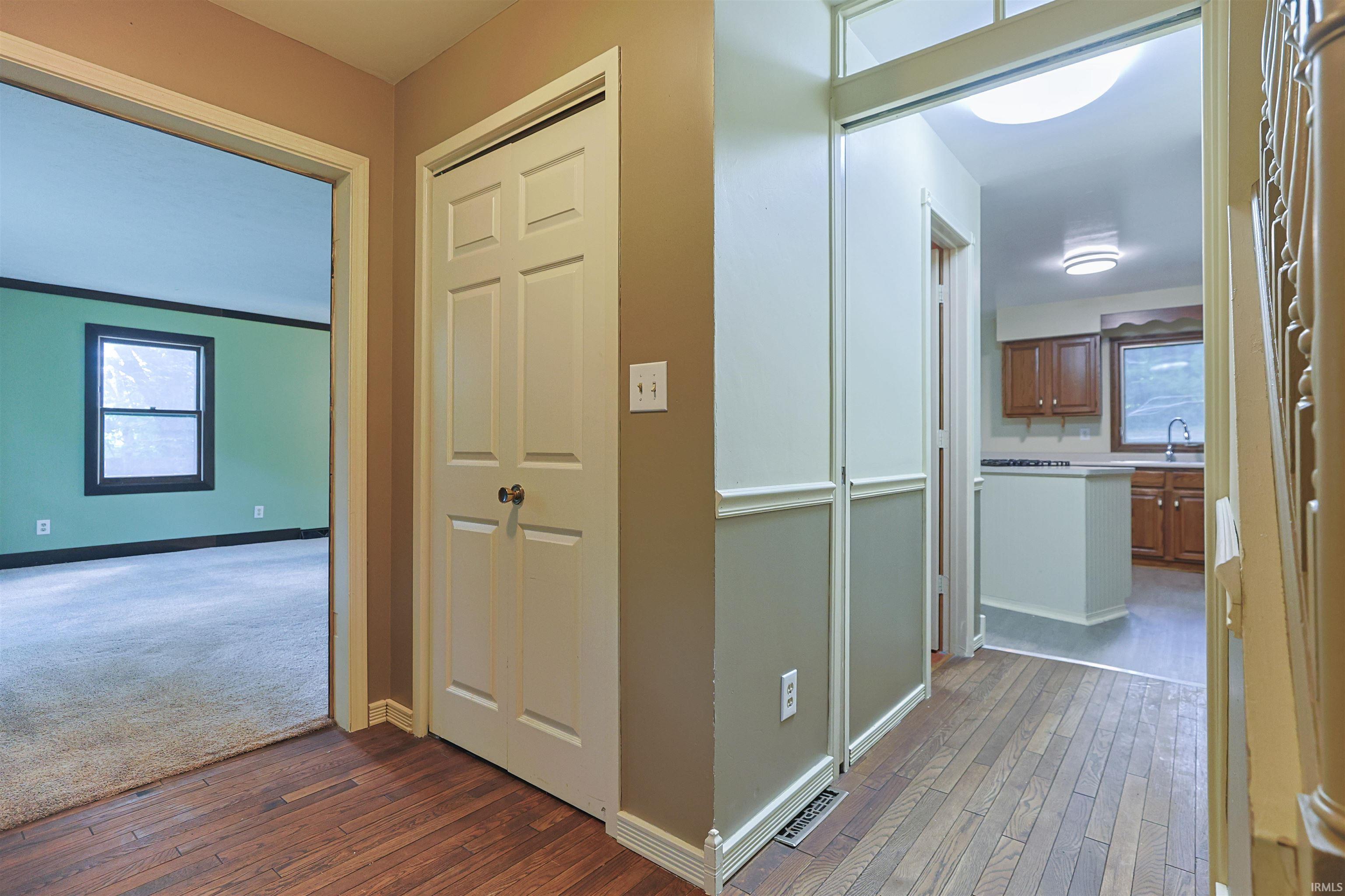 26222 Tyris Street South Bend IN 46619