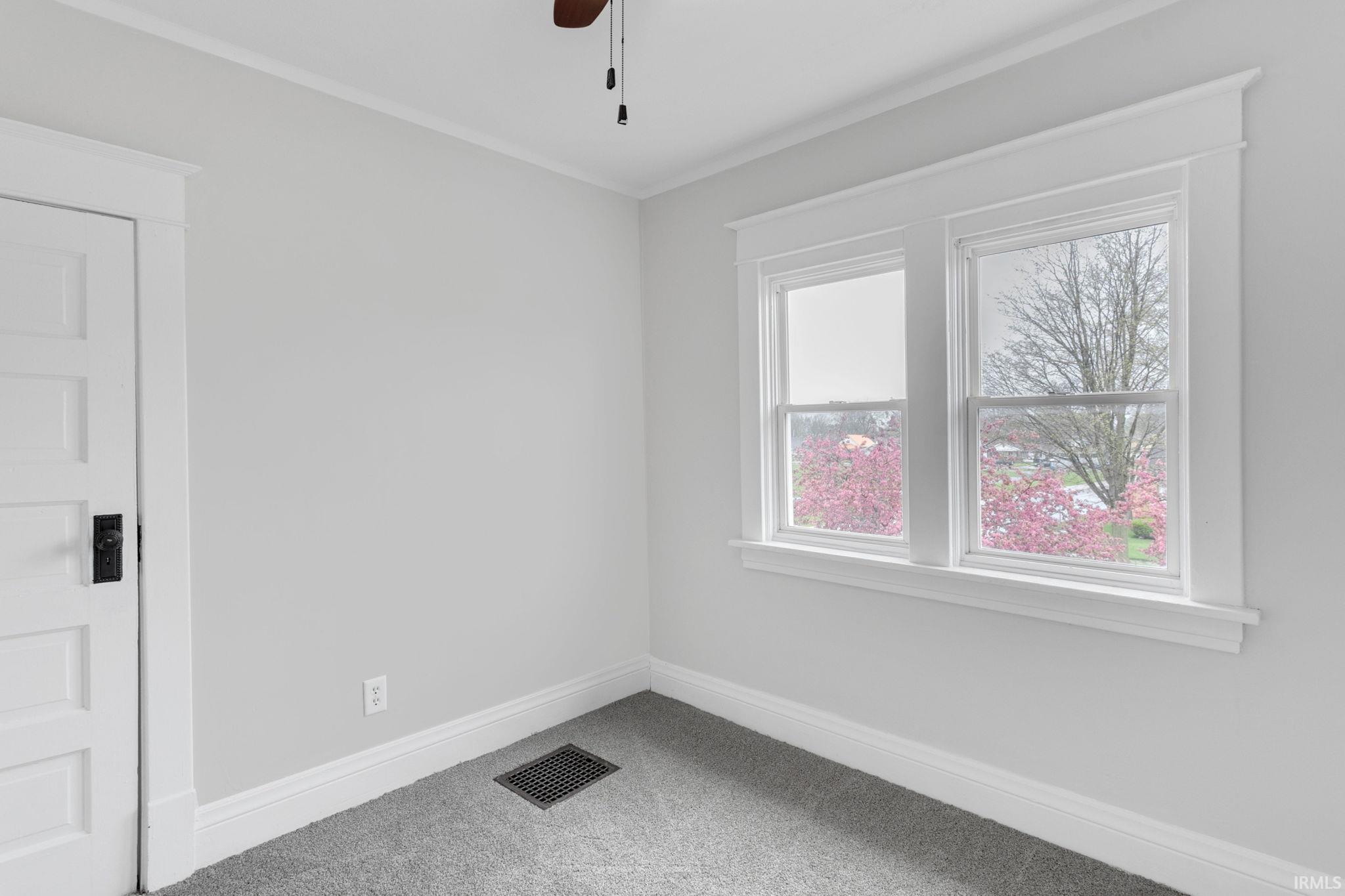 946 S 28th Street South Bend IN 46615
