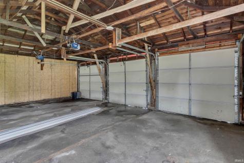946 S 28th Street South Bend IN 46615
