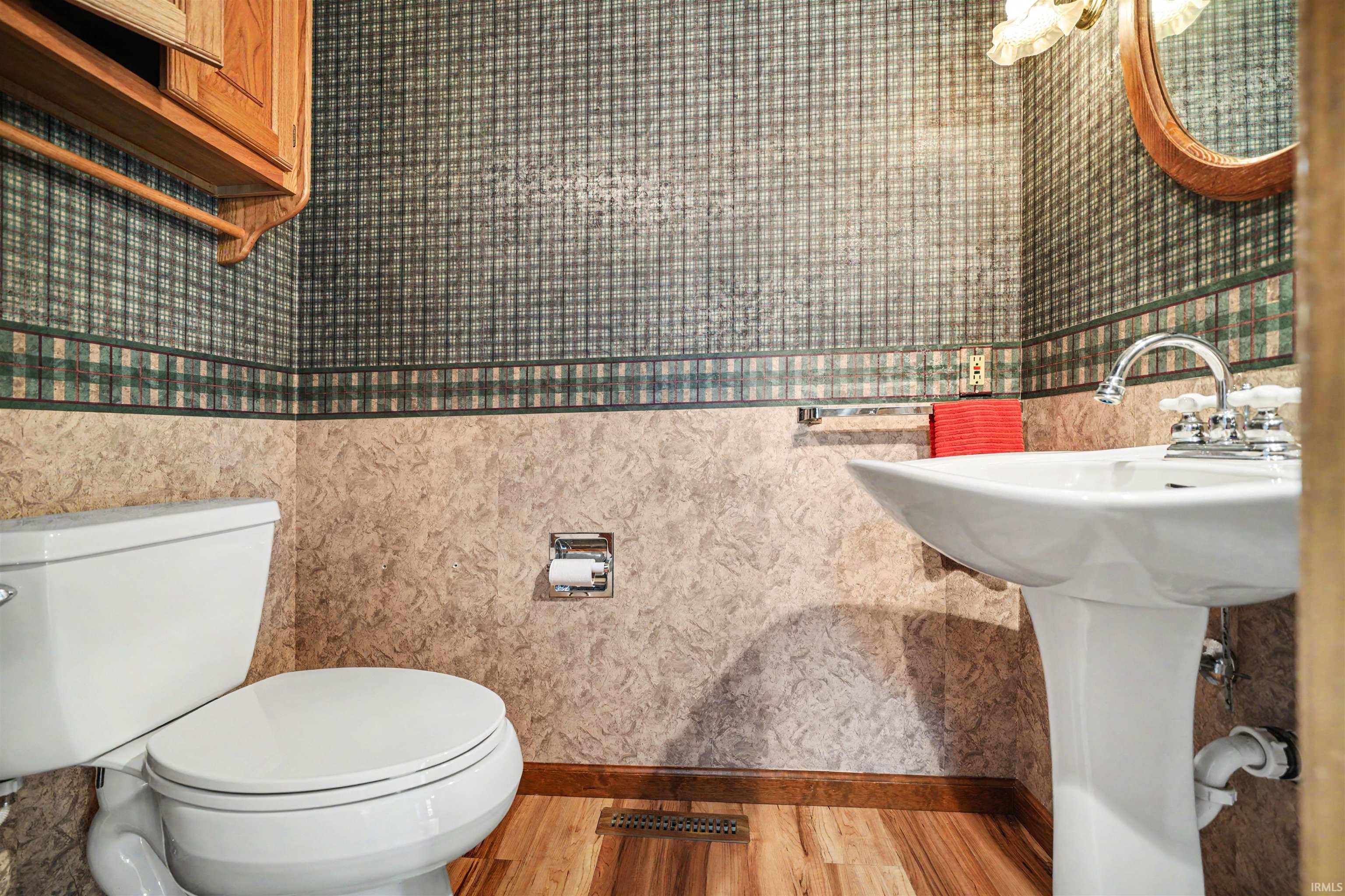 1212 Echo Drive South Bend IN 46614
