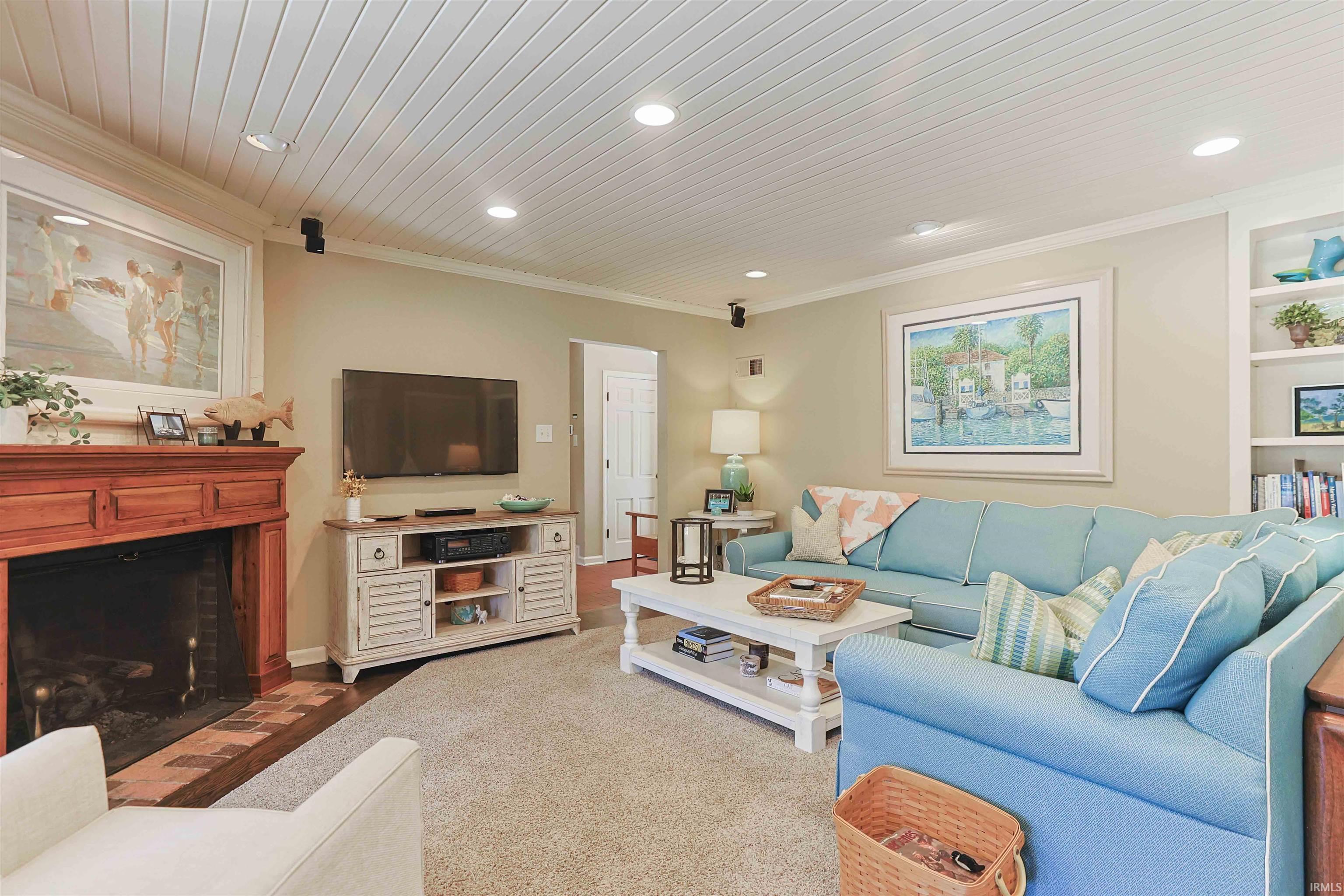 1326 Garland Road South Bend IN 46614
