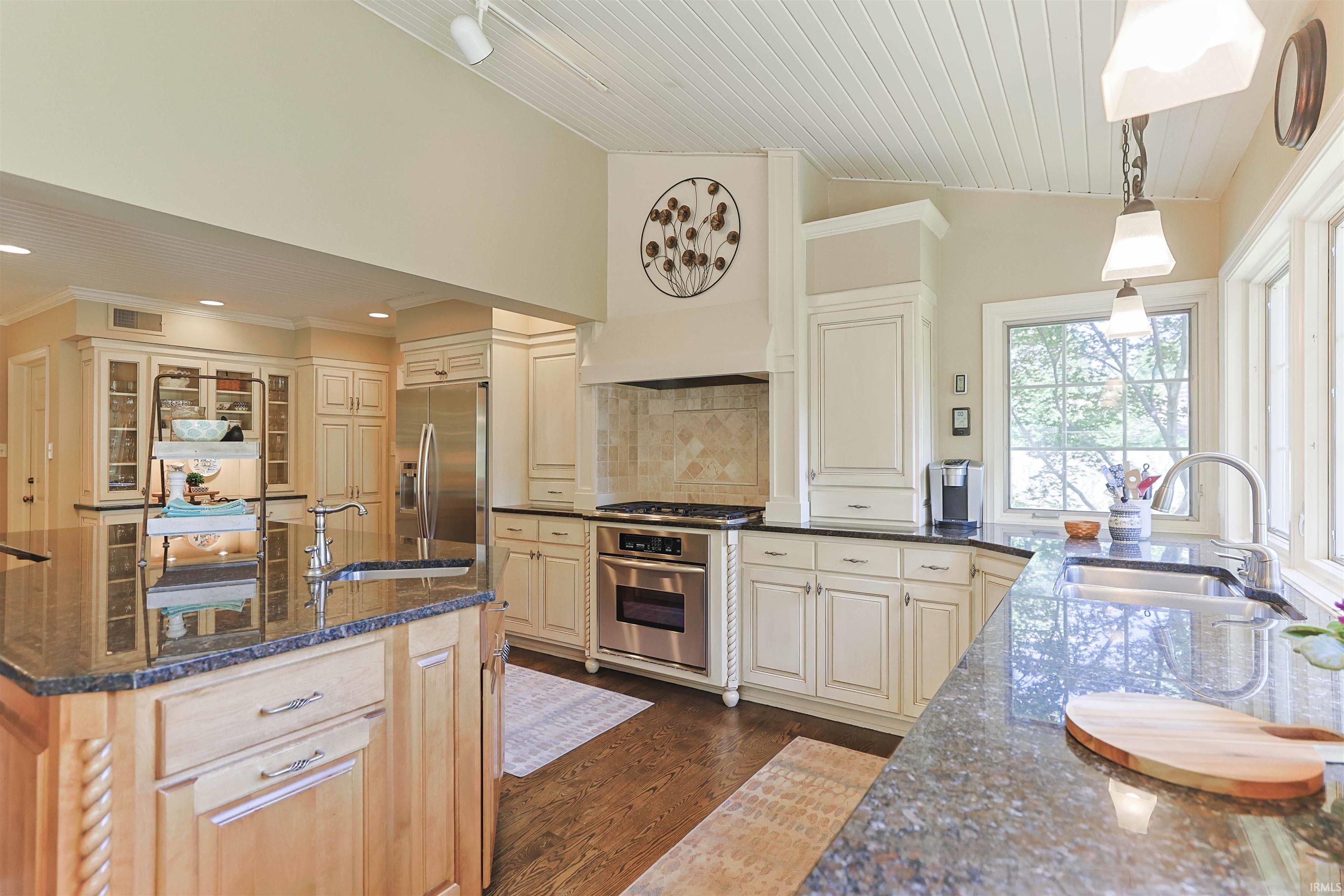 1326 Garland Road South Bend IN 46614