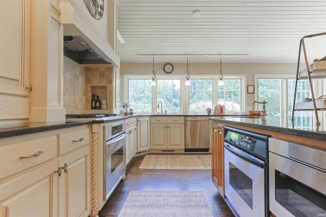 1326 Garland Road South Bend IN 46614