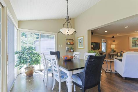 1326 Garland Road South Bend IN 46614