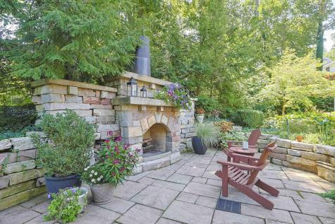 1326 Garland Road South Bend IN 46614