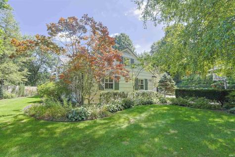 1326 Garland Road South Bend IN 46614