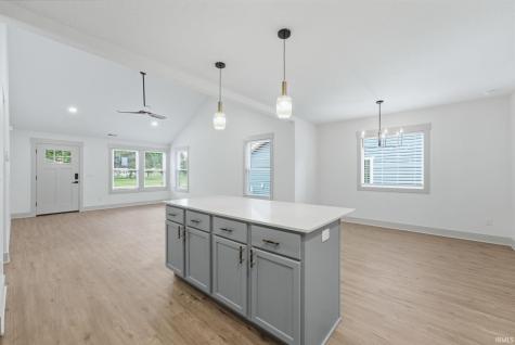 3704 Grayston Avenue Fort Wayne IN 46806