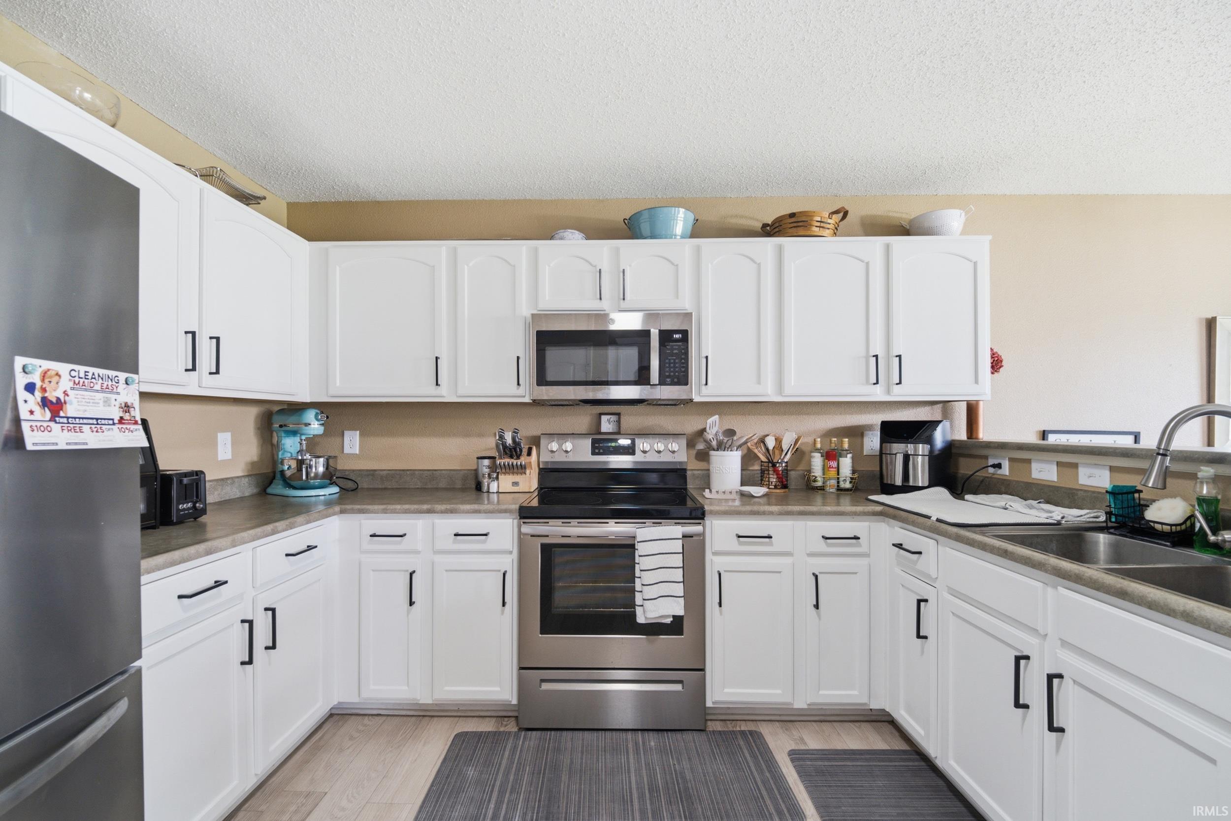 12634 Old Pond Road Noblesville IN 46060