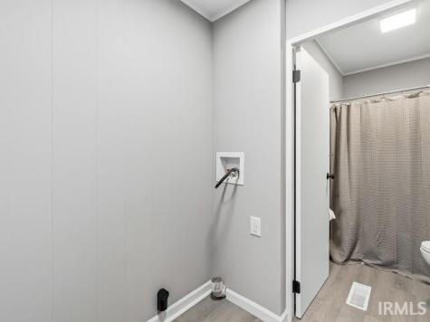 1808 W Braewick Drive Marion IN 46952