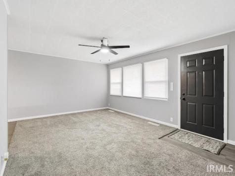 1808 W Braewick Drive Marion IN 46952