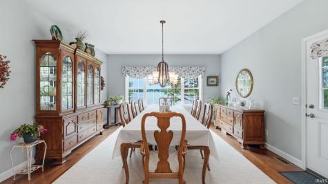 6260 N 100 W Road Howe IN 46746
