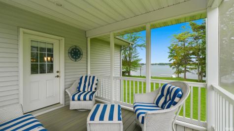 6260 N 100 W Road Howe IN 46746