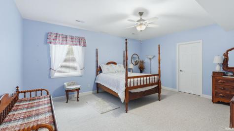 6260 N 100 W Road Howe IN 46746