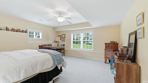 6260 N 100 W Road Howe IN 46746