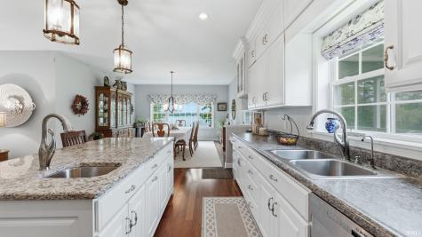6260 N 100 W Road Howe IN 46746