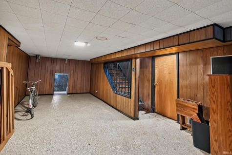 1147 Alpine Drive South Bend IN 46614