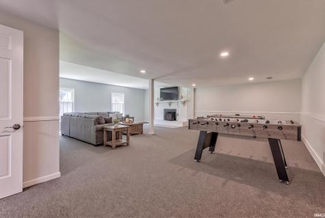 6621 Cochise Drive Evansville IN 47720