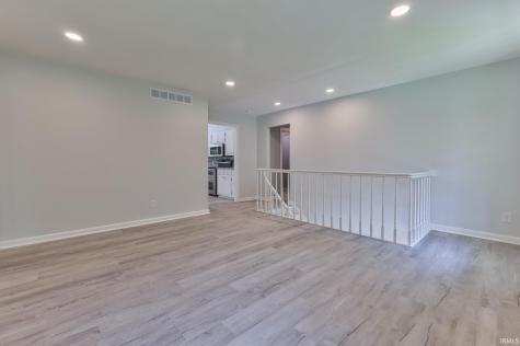 6621 Cochise Drive Evansville IN 47720