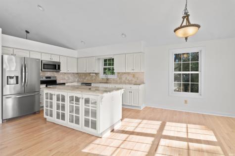 1478 E Crane Pond Drive Marion IN 46952
