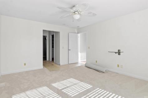 1478 E Crane Pond Drive Marion IN 46952