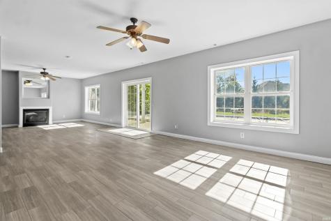 1478 E Crane Pond Drive Marion IN 46952
