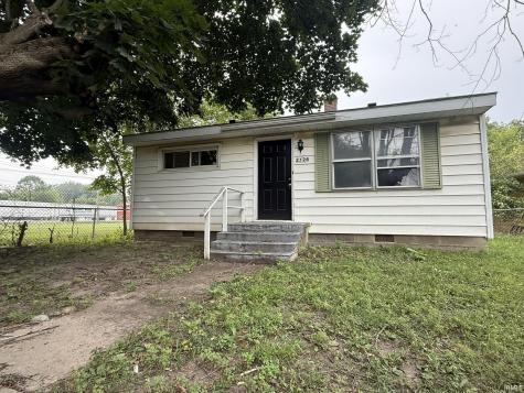 2324 25 Th Fort Wayne IN 46807