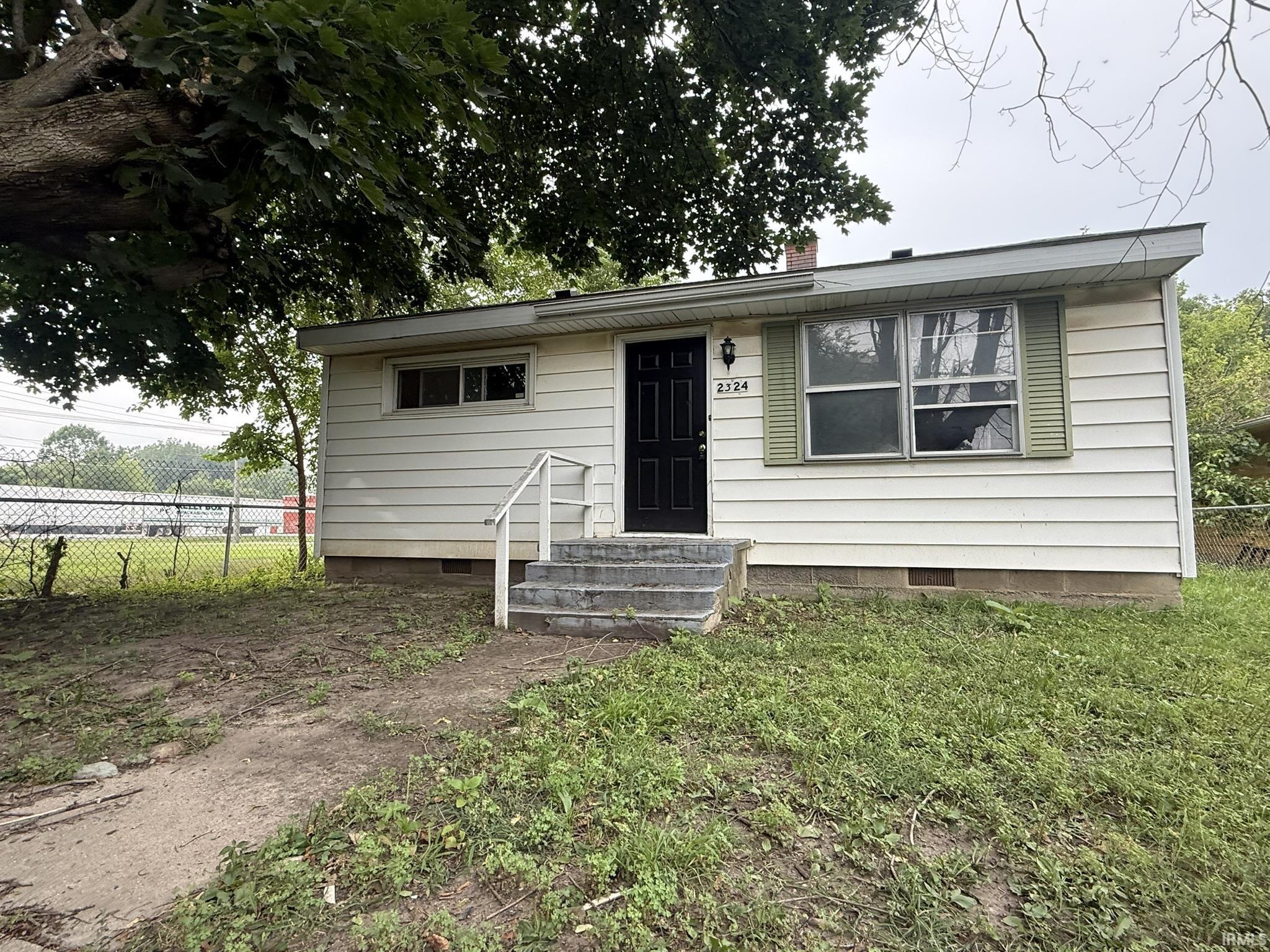2324 25 Th Fort Wayne IN 46807