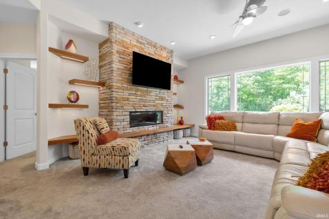 51607 Meadow Pointe Granger IN 46530