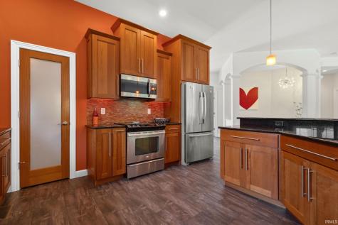 51607 Meadow Pointe Granger IN 46530