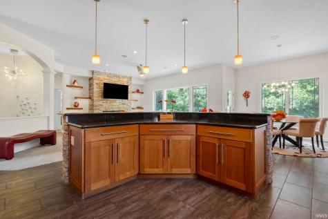 51607 Meadow Pointe Granger IN 46530