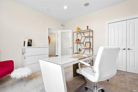 51607 Meadow Pointe Granger IN 46530