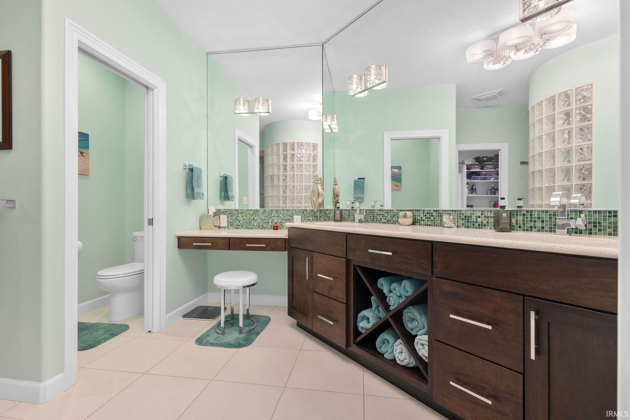 51607 Meadow Pointe Granger IN 46530