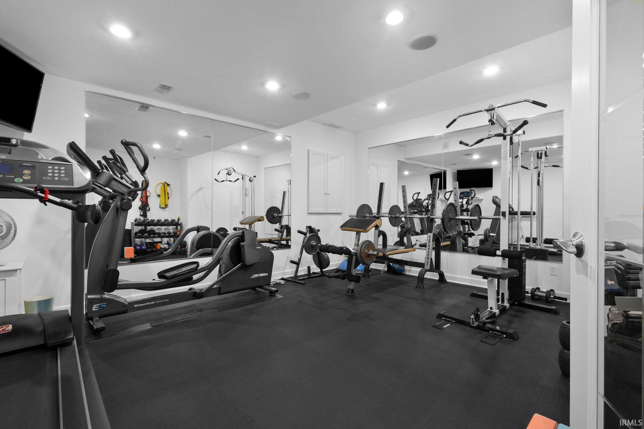 51607 Meadow Pointe Granger IN 46530