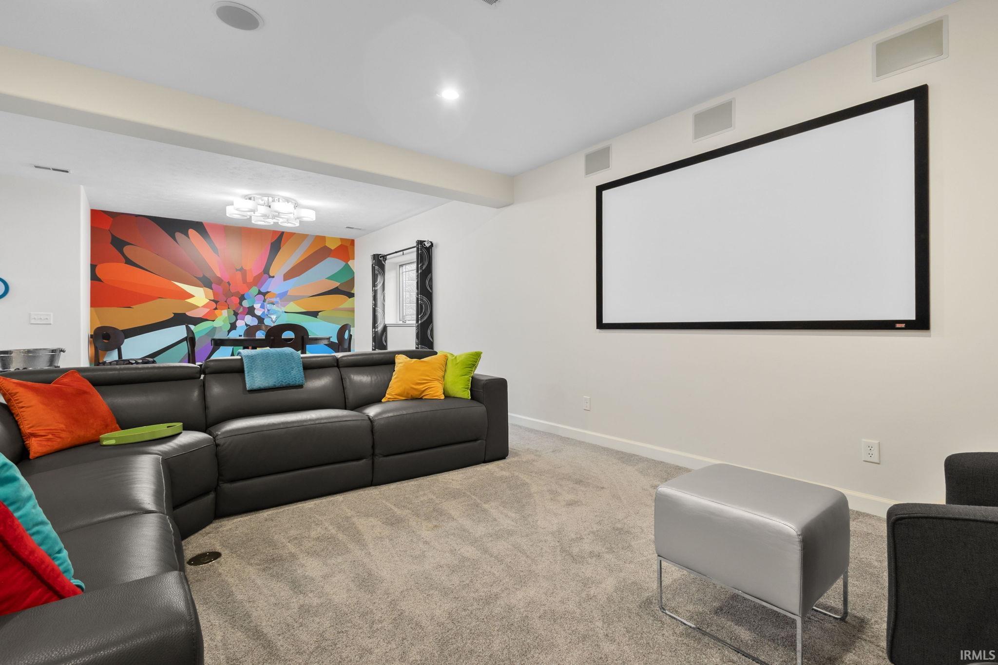 51607 Meadow Pointe Granger IN 46530