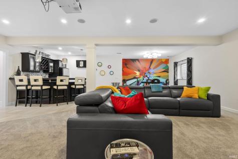 51607 Meadow Pointe Granger IN 46530