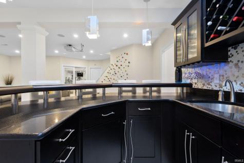 51607 Meadow Pointe Granger IN 46530
