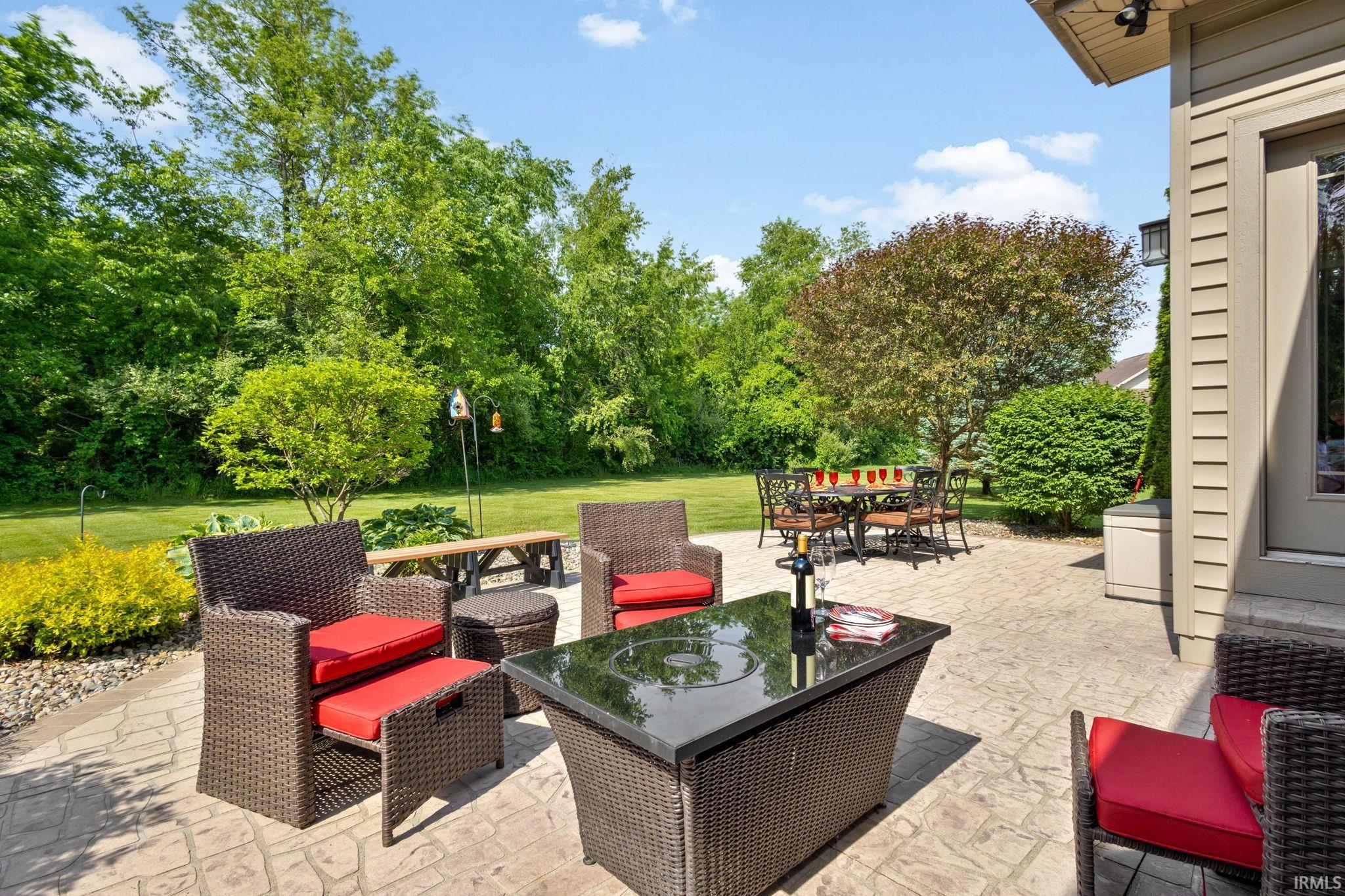 51607 Meadow Pointe Granger IN 46530