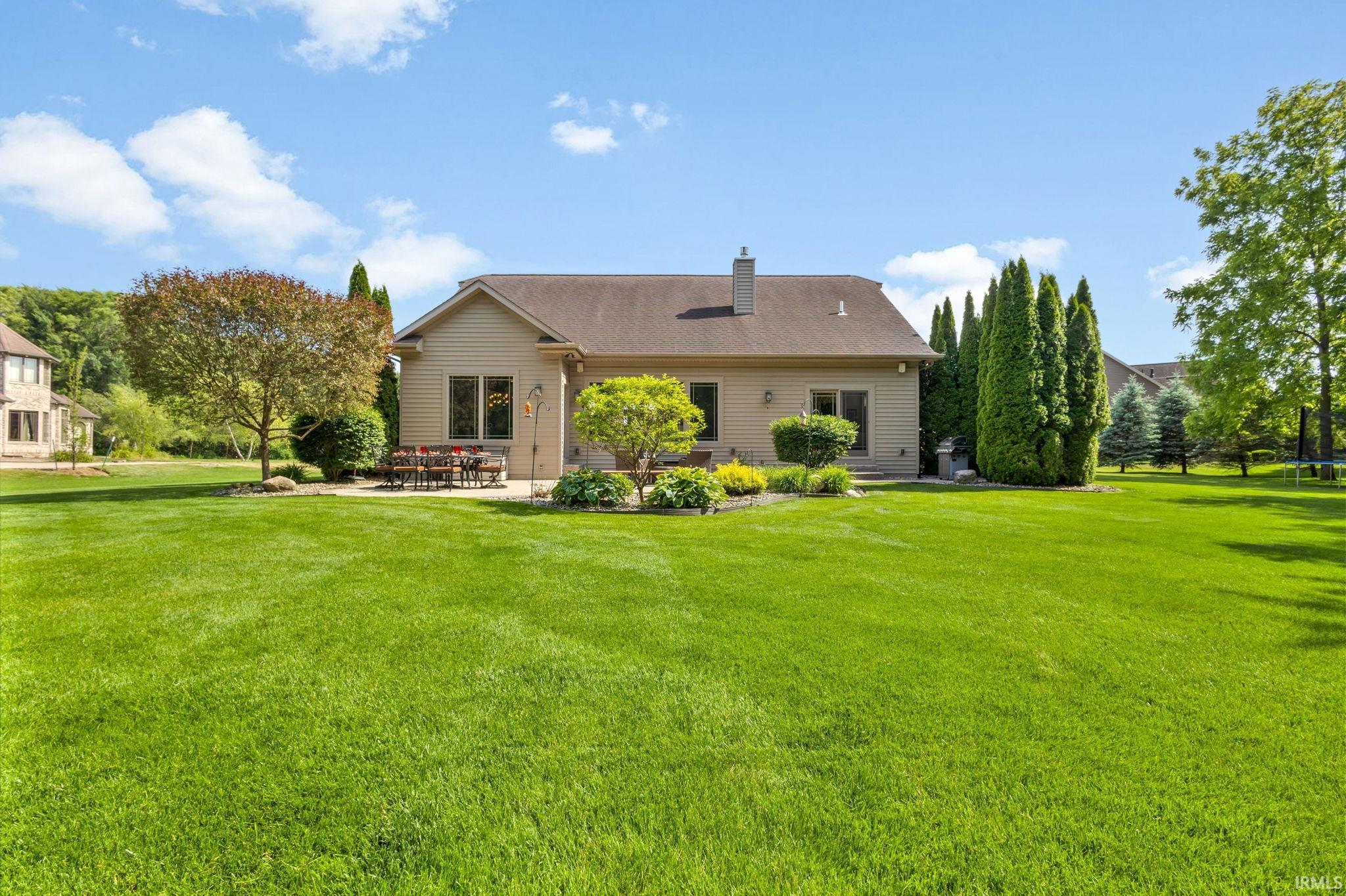 51607 Meadow Pointe Granger IN 46530