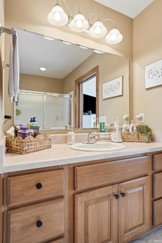 8614 Kilikenny Cove Fort Wayne IN 46835