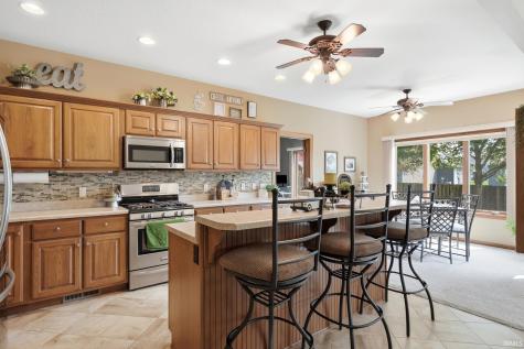 8614 Kilikenny Cove Fort Wayne IN 46835
