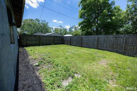 523 W Commercial Street Hartford City IN 47348