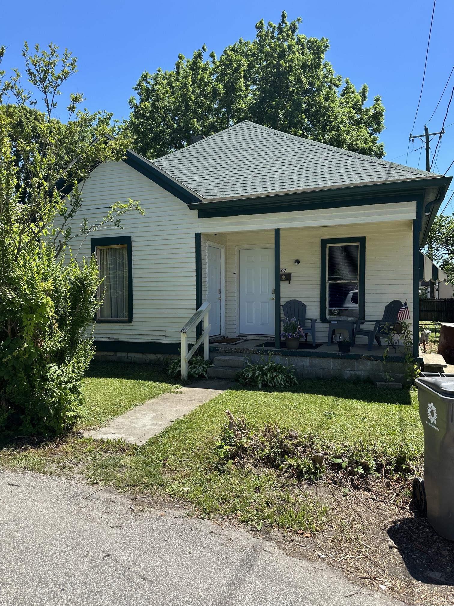 407 W Hillside Drive Bloomington IN 47403
