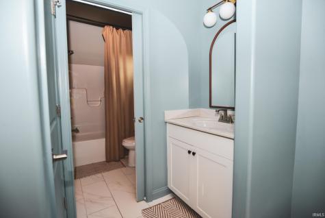 1079 Chesapeake Cove Drive Lafayette IN 47909