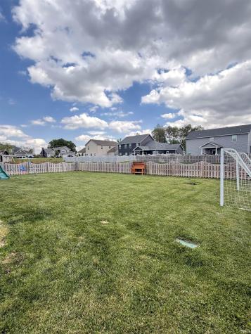 1079 Chesapeake Cove Drive Lafayette IN 47909