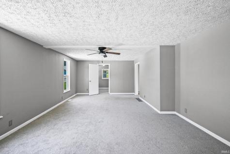 1117 S Brady Street Attica IN 47918
