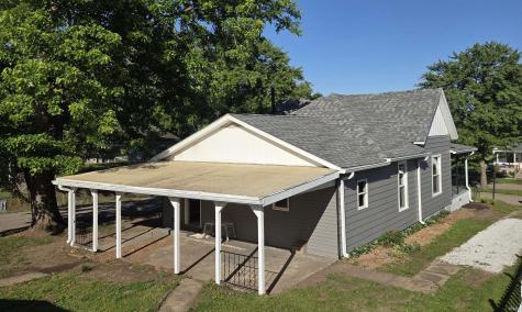 1117 S Brady Street Attica IN 47918